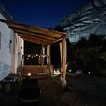 Paradise Of Meteora A 卡斯特拉基翁
