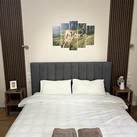 Paradise Of Meteora A * Kasztráki